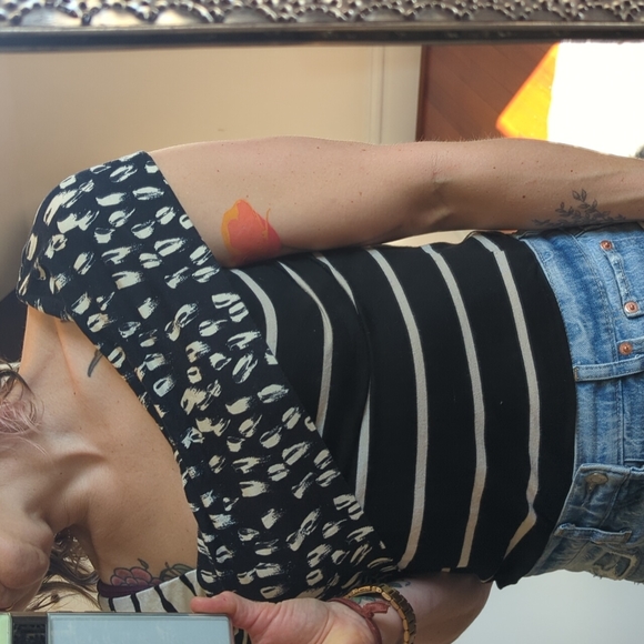 Weston Wear Asymmetrical Shirt - Picture 2 of 3